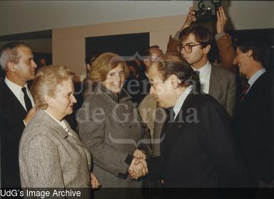 Jordi Pujol, president de la Generalitat, saluda als assistents de l'acte. [Photograph]